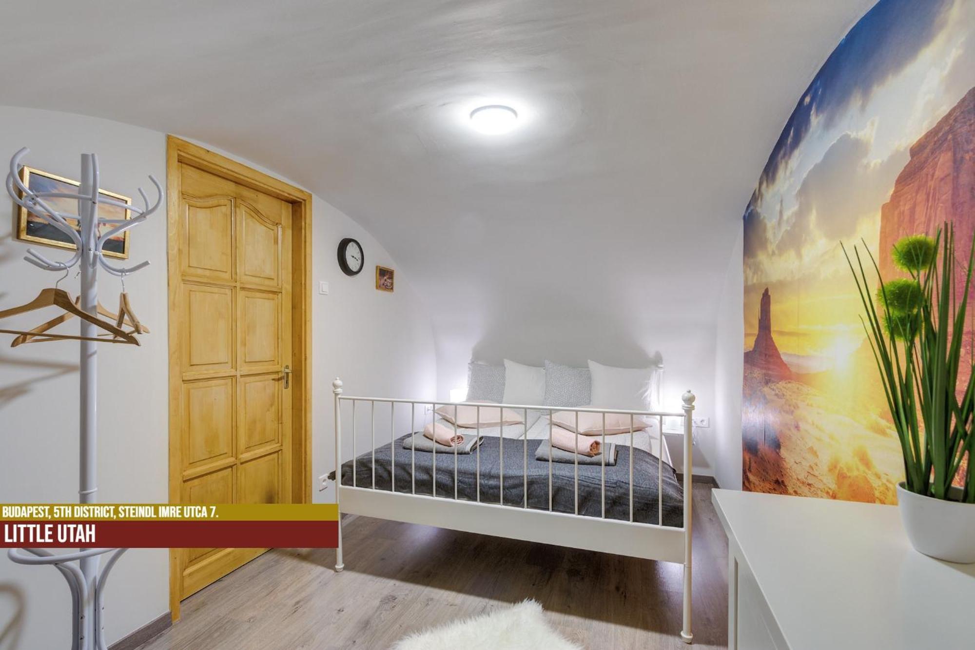 Little Americas Parliament Apartments Budapest Bagian luar foto