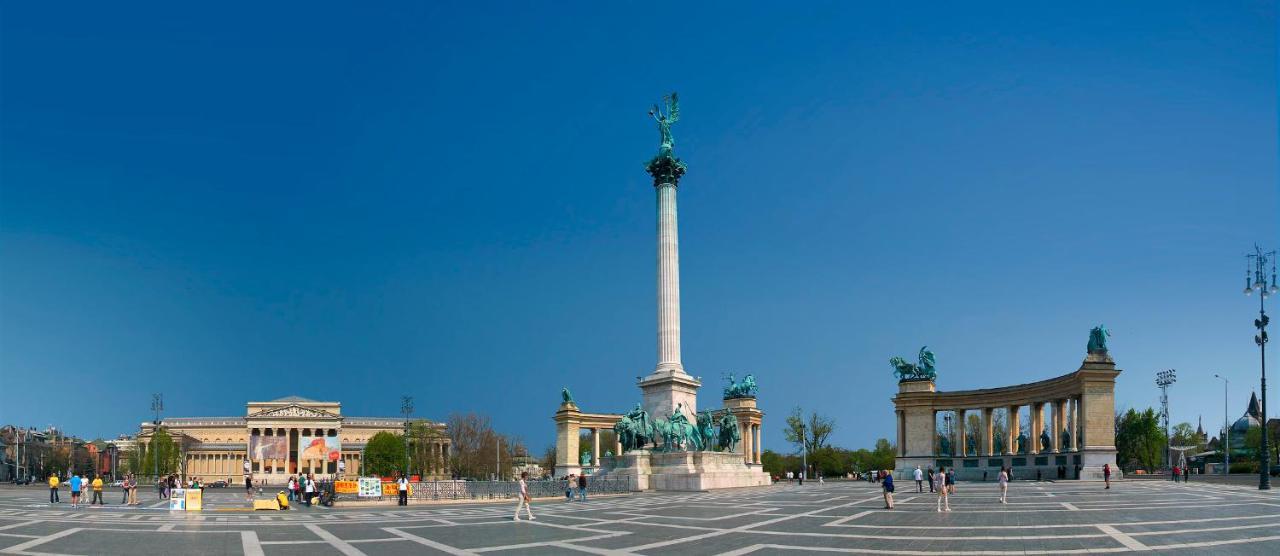 Little Americas Parliament Apartments Budapest Bagian luar foto