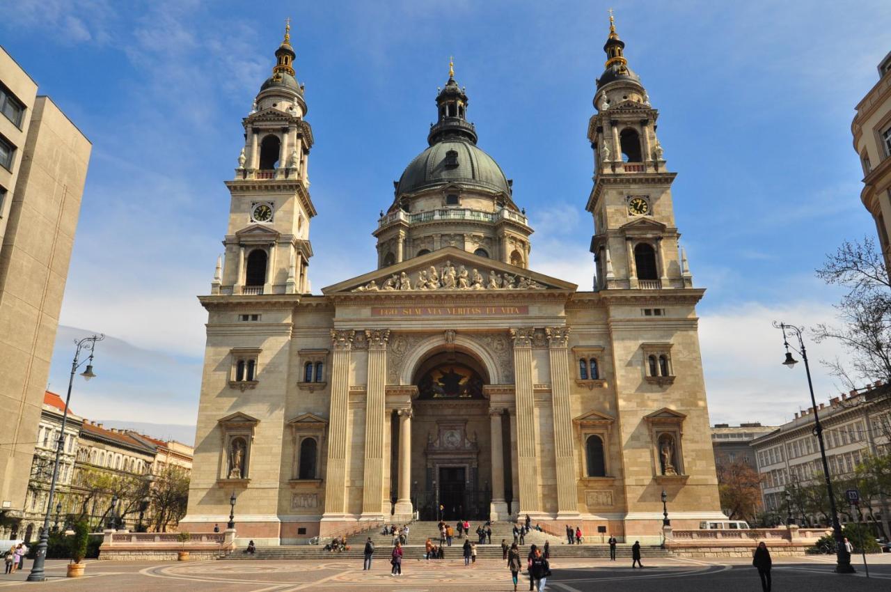 Little Americas Parliament Apartments Budapest Bagian luar foto
